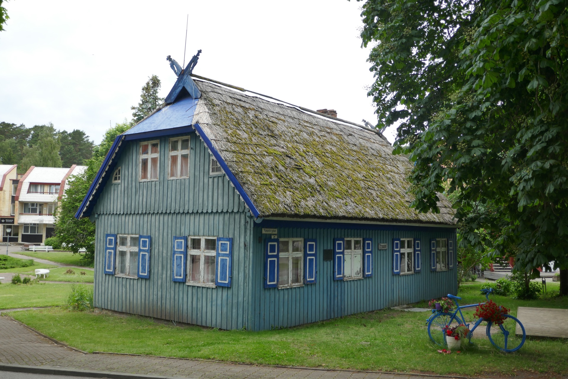 zbytky té staré musíte hledat