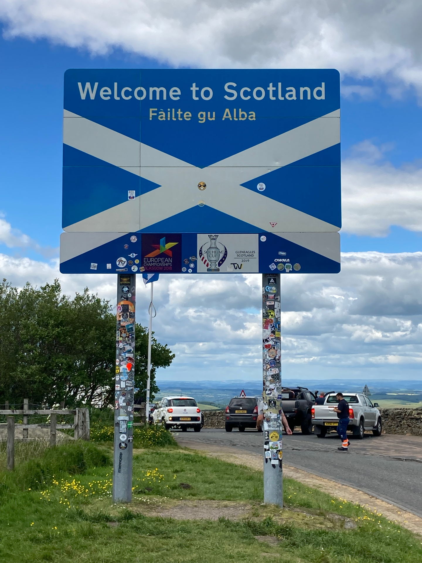 odpoledne nás uvítalo Skotsko