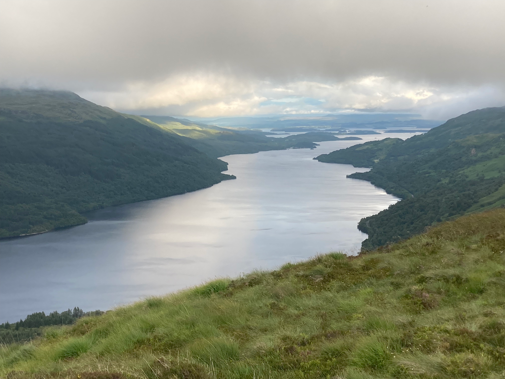 výhled na Loch Lomond