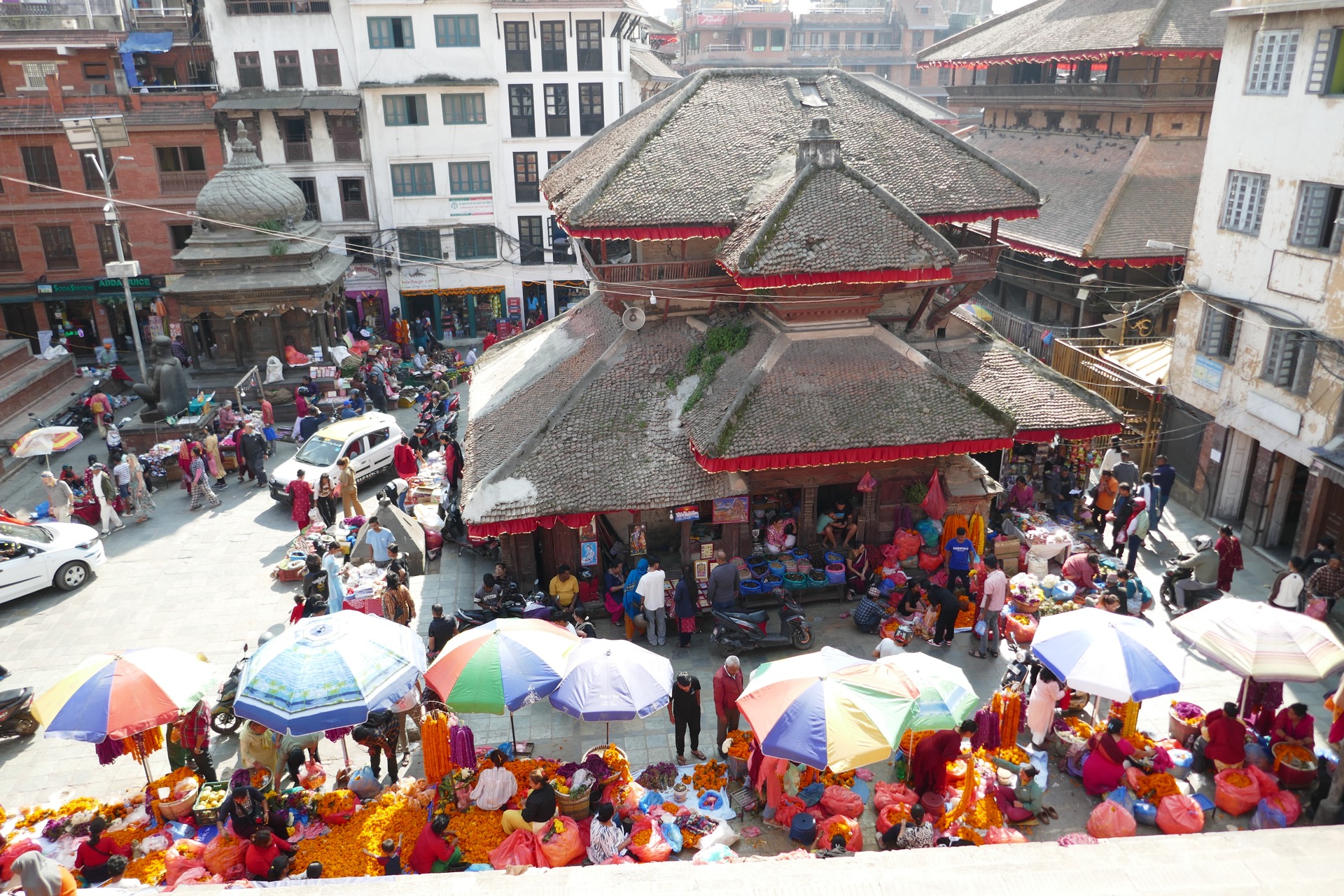 ruch na Durbar Margu