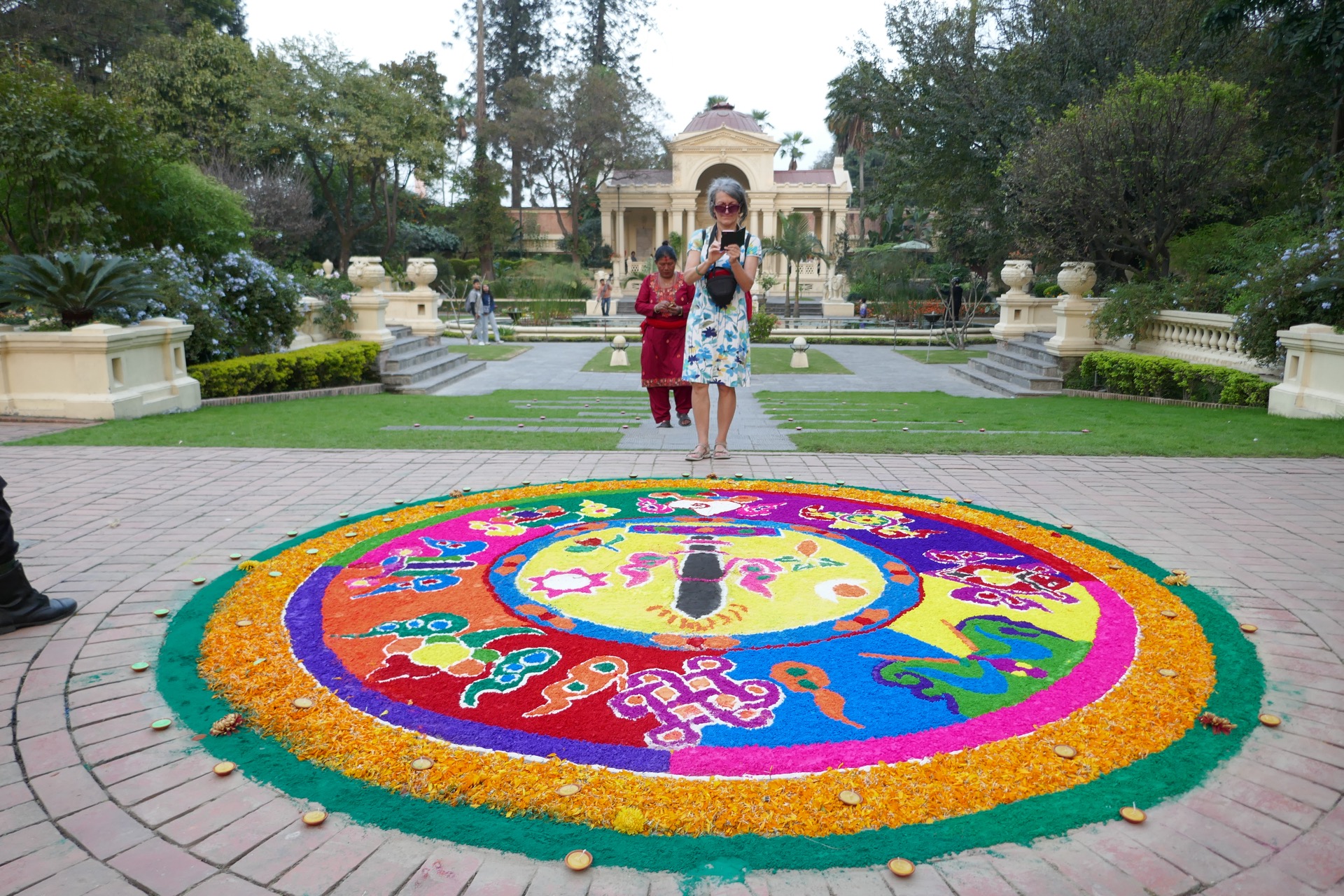 velká mandala je ale i tady