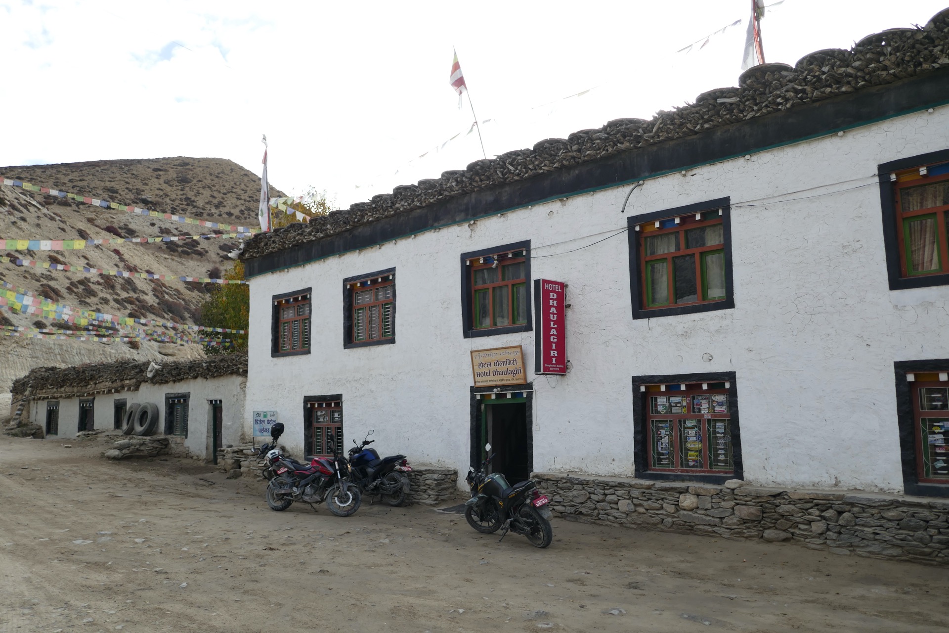 a konečně Syangbocche