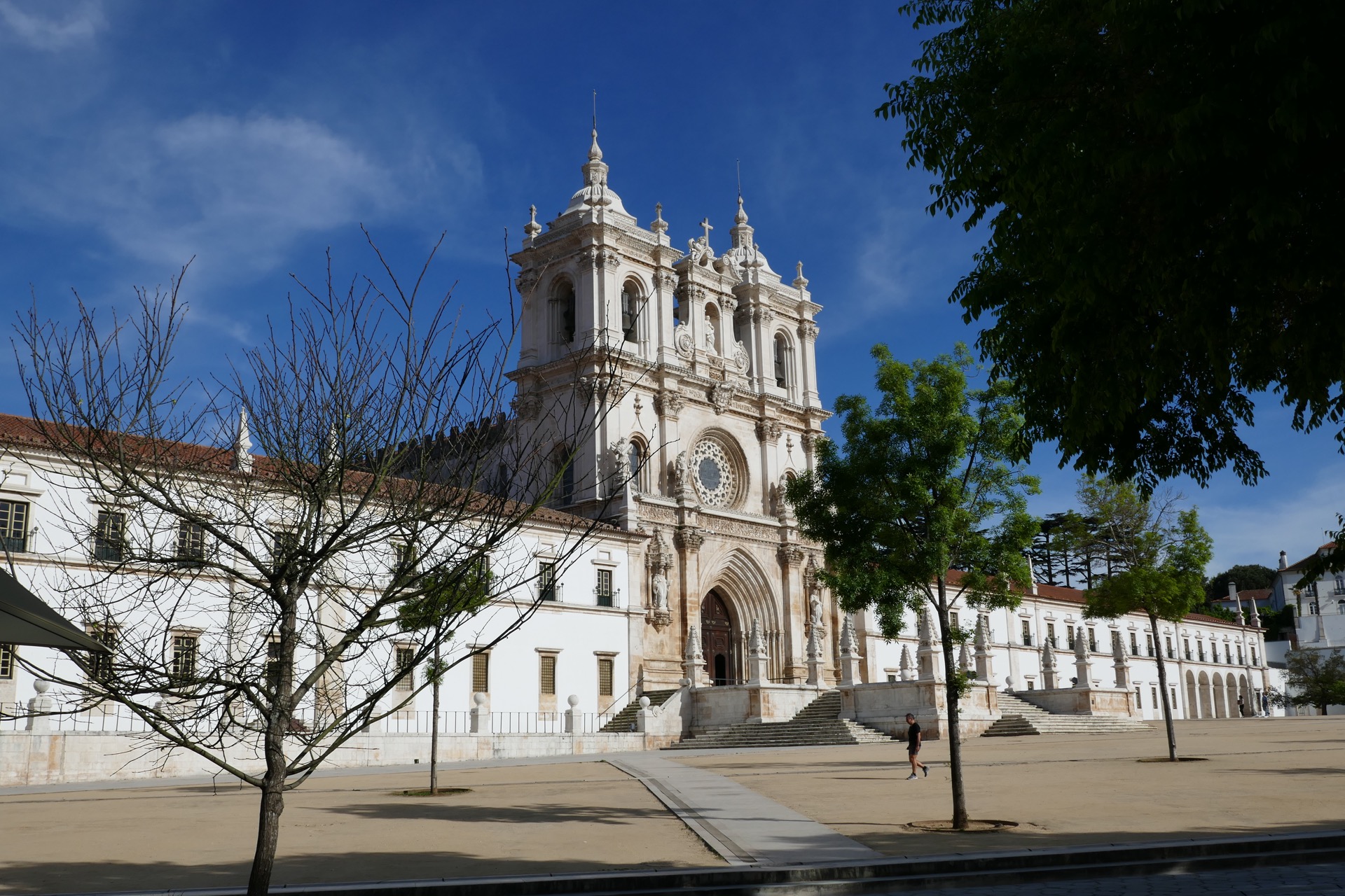 obrovský je klášter