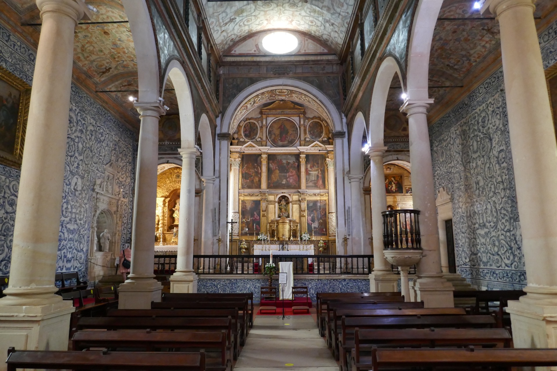 a stojí zato zajít do kostela